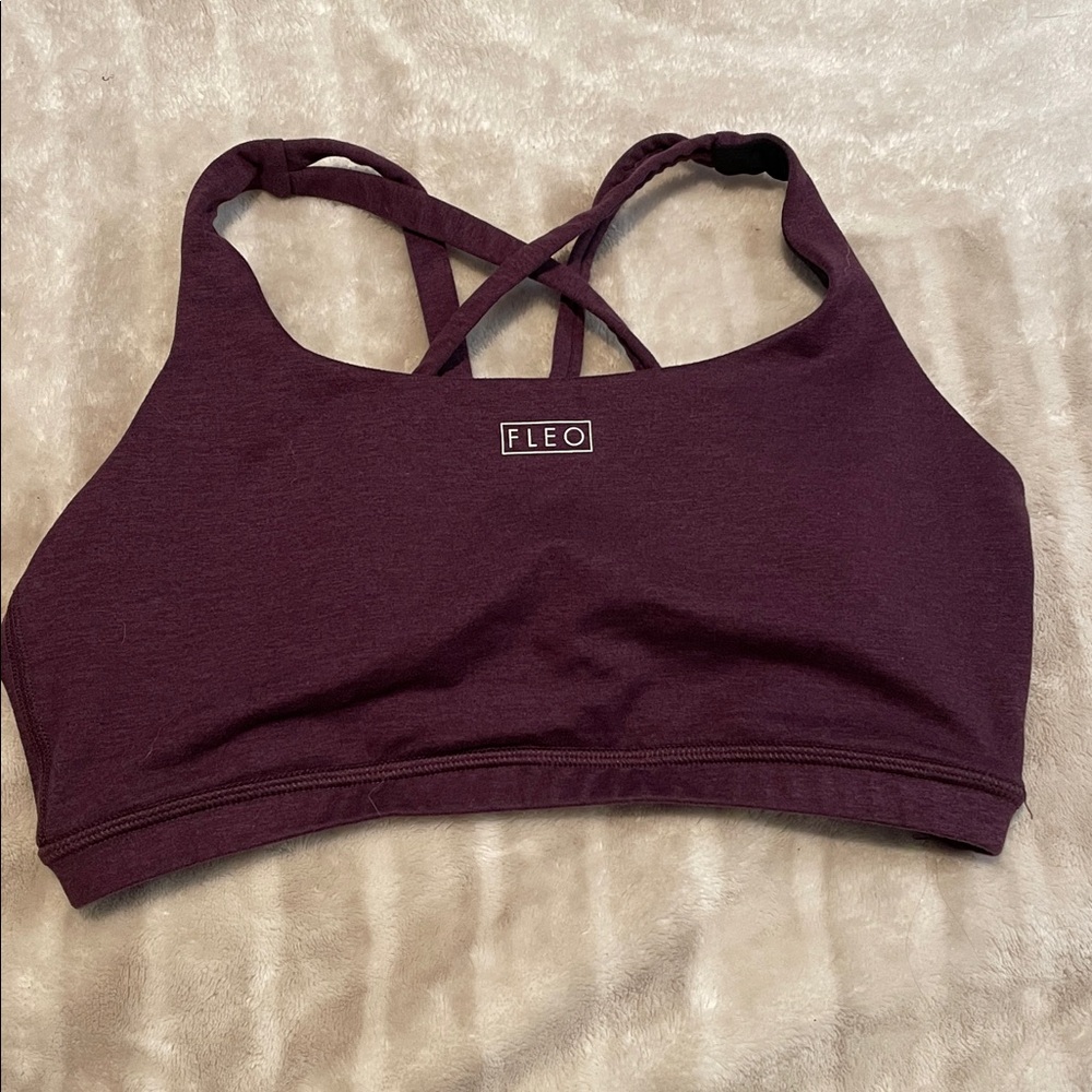 Fleo Isla sports bra